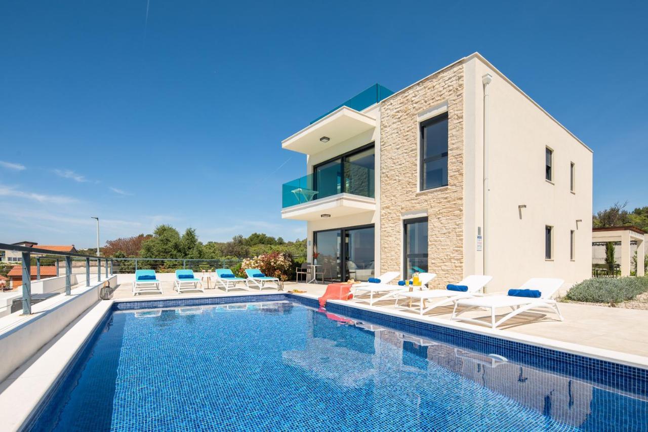 Sun Resort Apartments Zečevo Exteriér fotografie